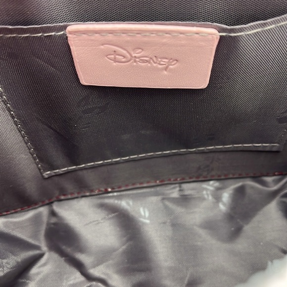 ⭐️ Disney Minnie Mouse Crossbody Camera Messenger Sling Bag ⭐️ - Picture 5 of 5